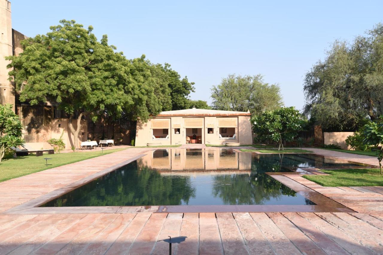 Hotel Deeppura Garh Sikar Exterior foto